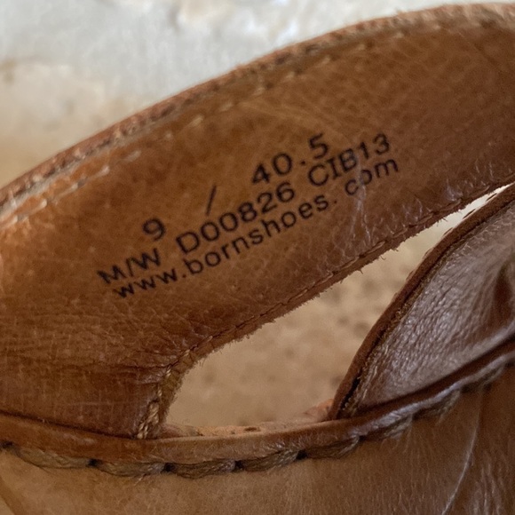 BORN Cork Wedge Slip On Sandals Womens Leather comfort Tan floral Beach Size 9 - Picture 9 of 9